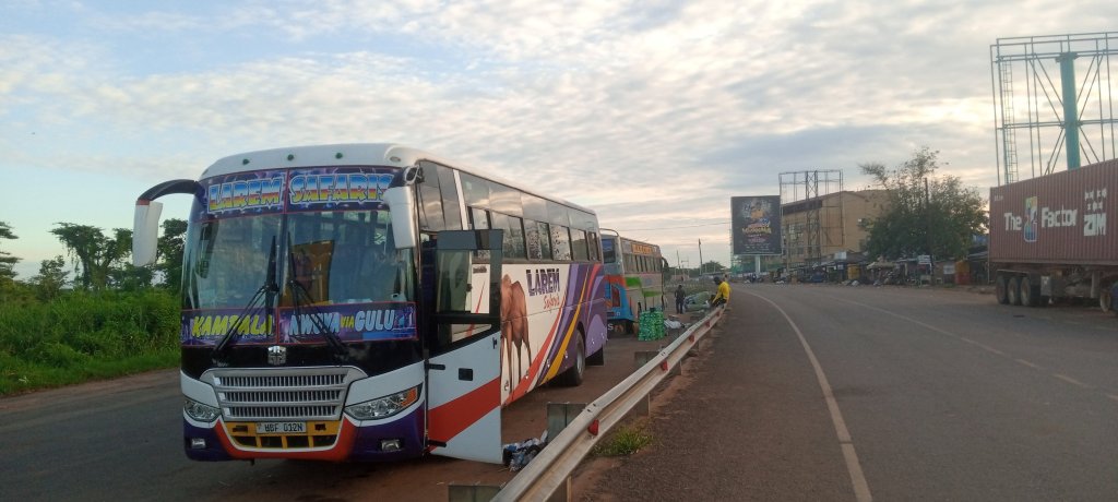 Passengers stranded as buses abandon alternative&nbsp;routes