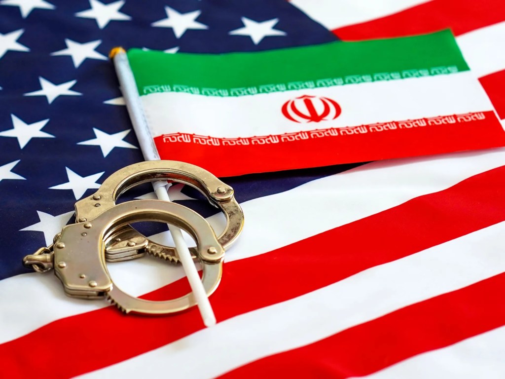 Five Americans detained in Iran expected to be freed as part of deal to unfreeze $6 billion in Iranian&nbsp;funds