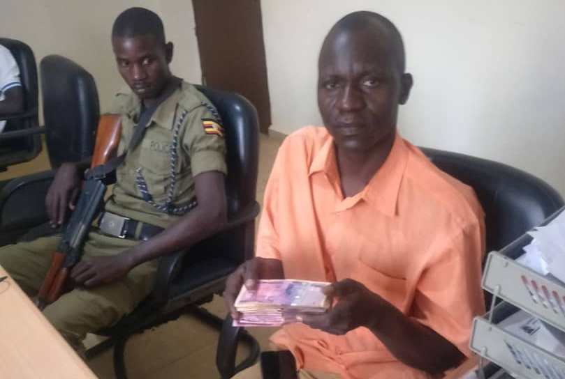 Puranga HC3 Incharge arrested over cash&nbsp;embezzelement