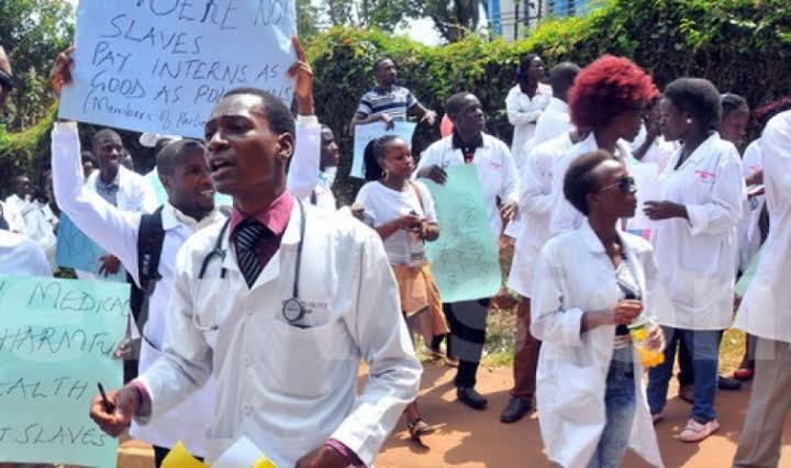 Opposition challenges Health Ministry on intern doctors&nbsp;deployment